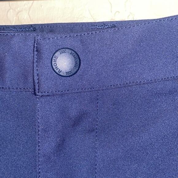 Rhône commuter shorts 9” in navy - Picture 5 of 8
